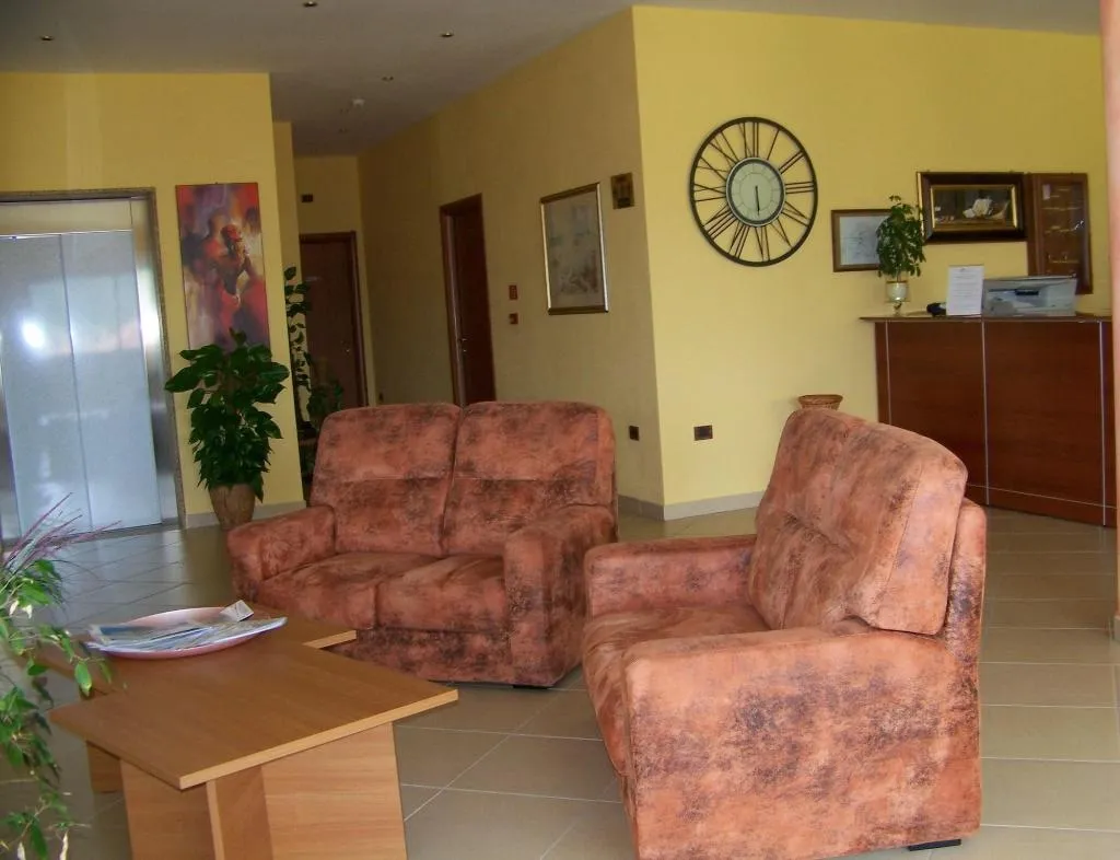 Lobby, S Olia Hotel, Cagliari