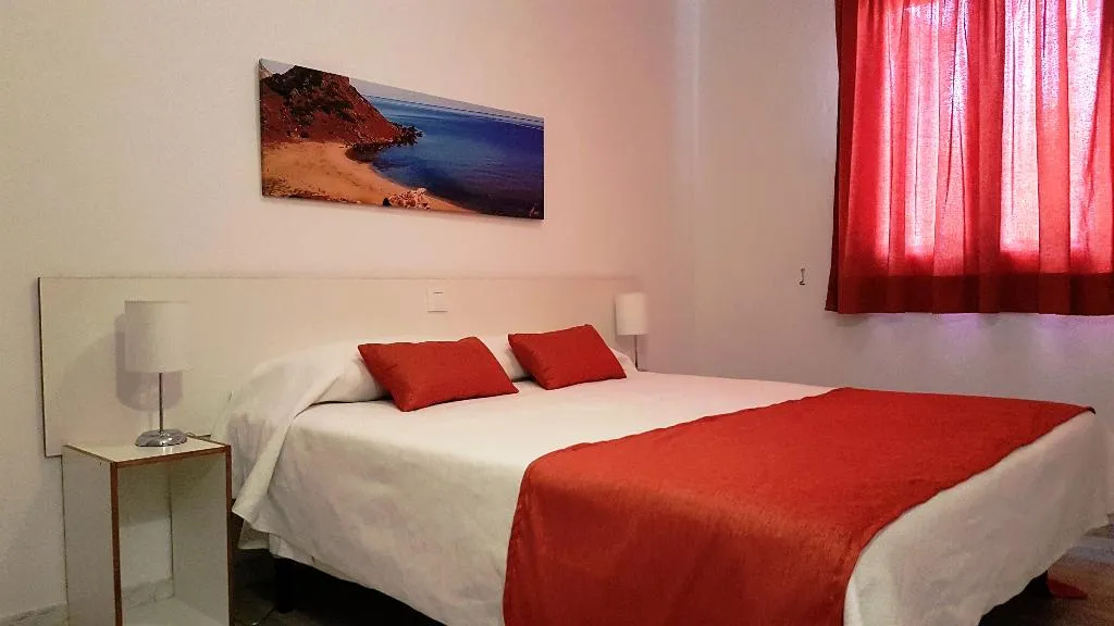 APARTMENT TWO BEDROOMS WITH AIR CONDITIONING Room, California I&II, Menorca