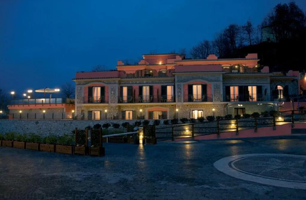General view, Hotel Prestige, Naples