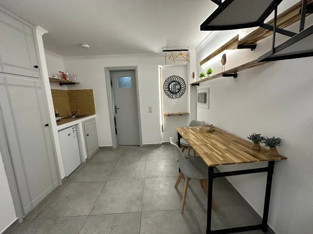 Room, Lucia Villas, Santorini