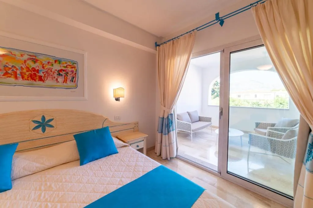 DOUBLE DELUXE Room, Sentido Orosei Beach, Olbia