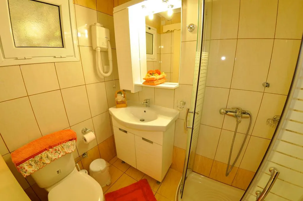 APARTMENT TWO BEDROOMS Room, Mazis Apartments, Corfu