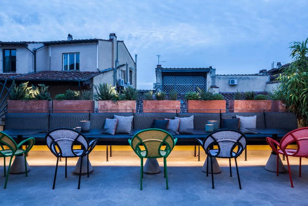 Terrace, Milu Firenze, Florence
