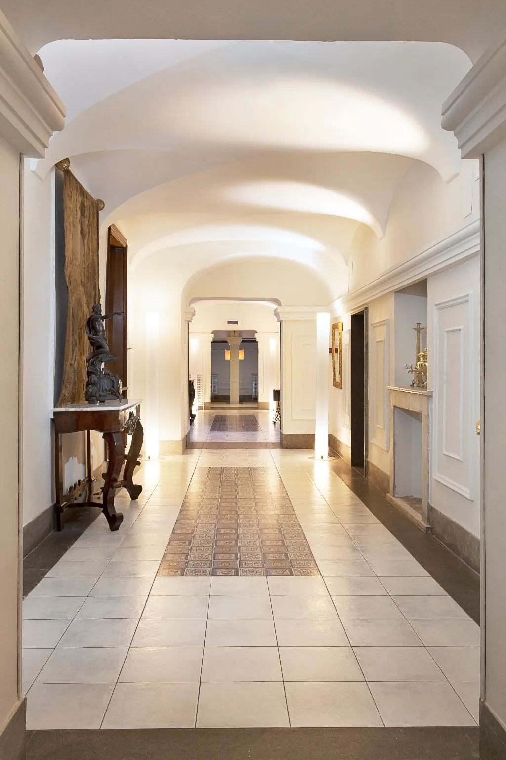 Lobby, Grand Hotel Cocumella, Naples