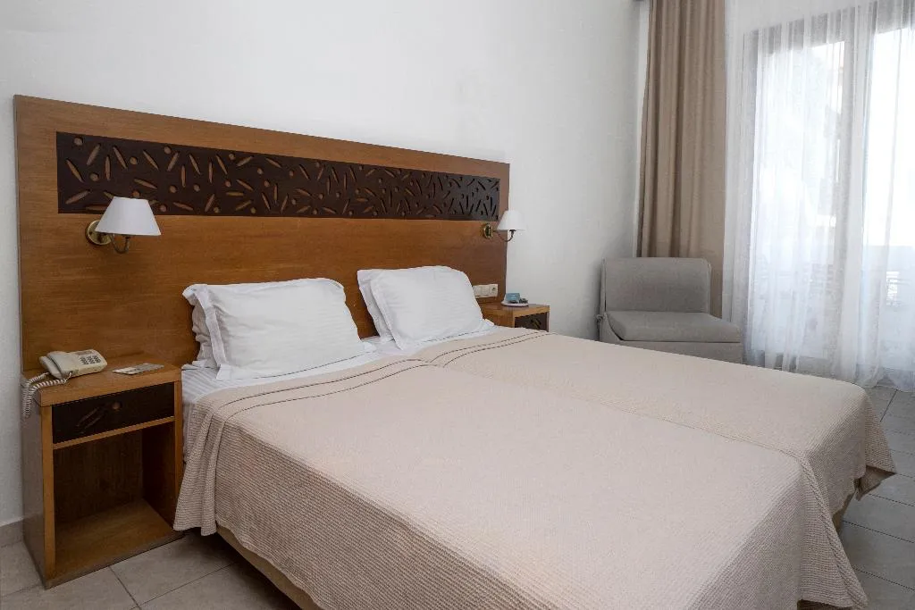 Double or Twin PROMO Room, Maritimo Beach Hotel, Crete