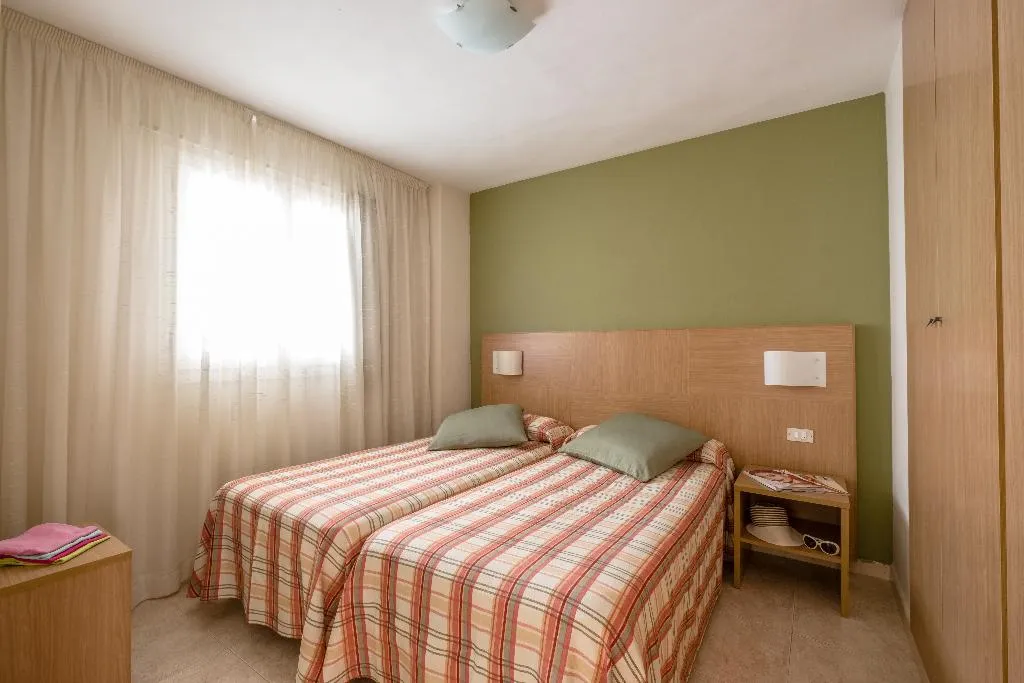 Room, Apartamentos California, Costa Dorada