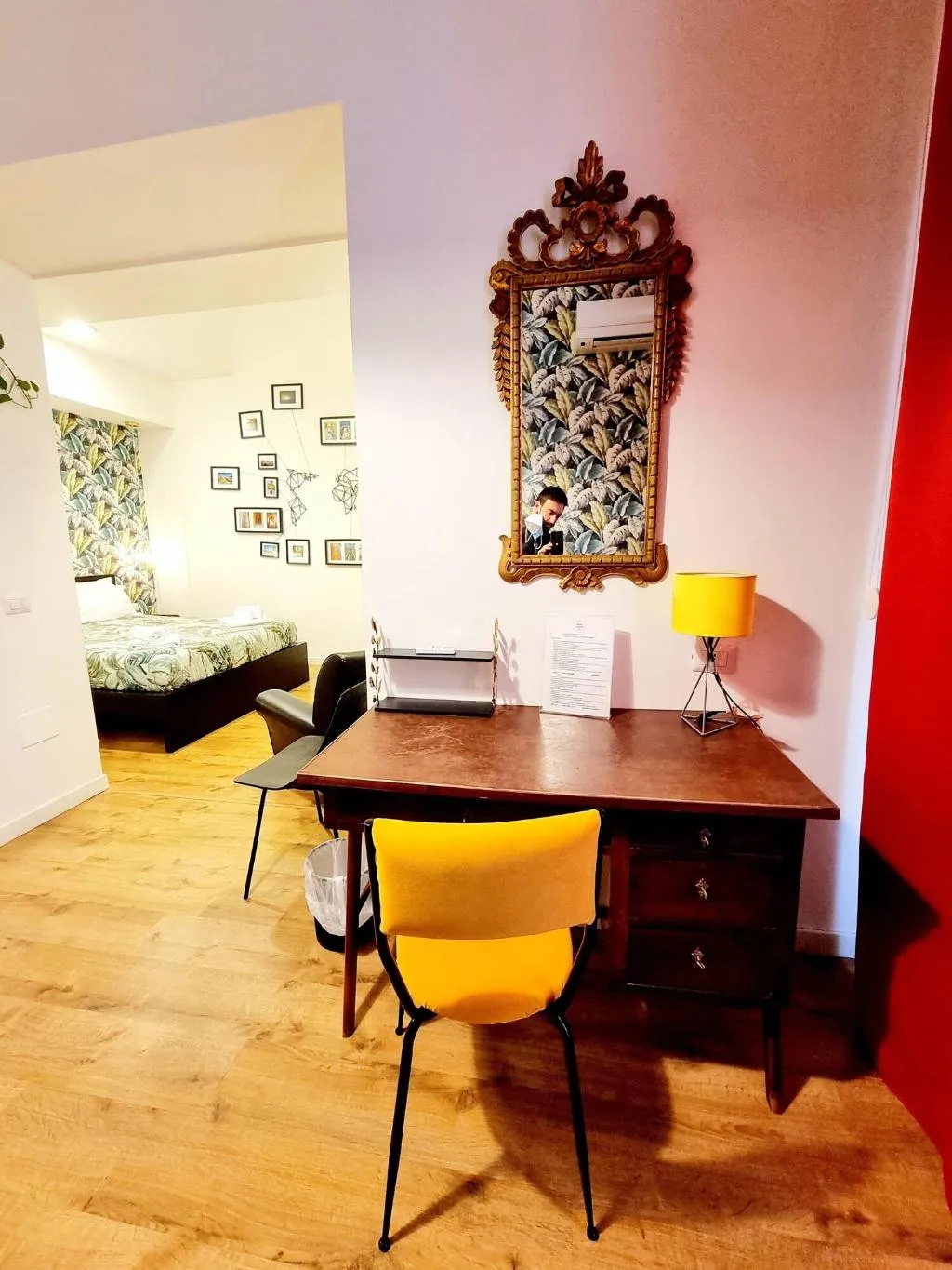Room, Daily Napoli, Naples