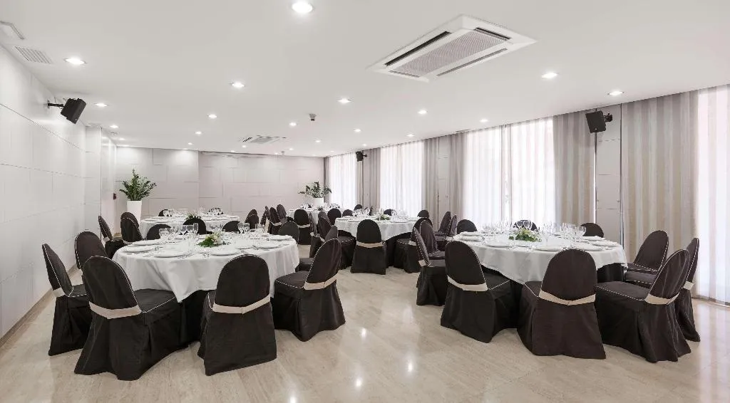 Conferences, NH Castellón Mindoro, Valencia