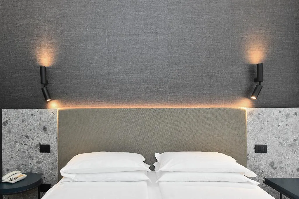 DOUBLE SUPERIOR WITH BALCONY Room, Eden Hotel, Venice