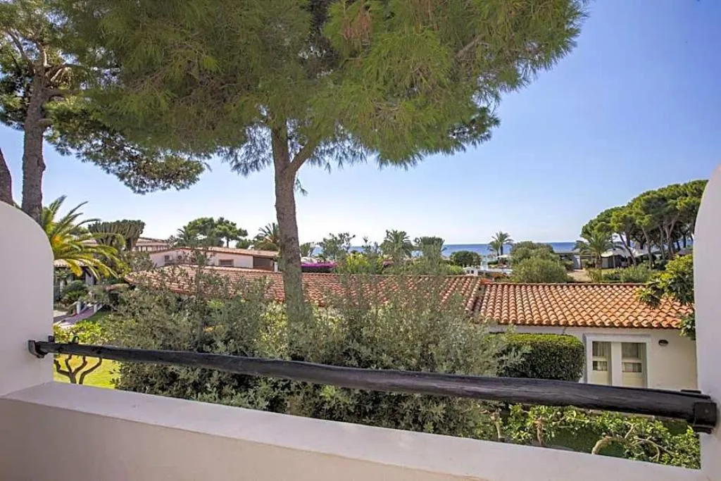 FAMILY ROOM DELUXE SEA VIEW Room, Cormoran Hotel & Residence, Cagliari