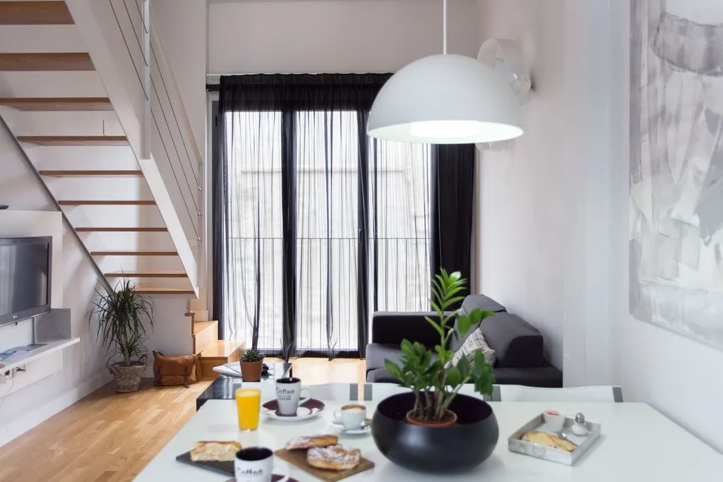 APARTMENT THREE BEDROOMS Room, Mon Suites Catedral, Valencia