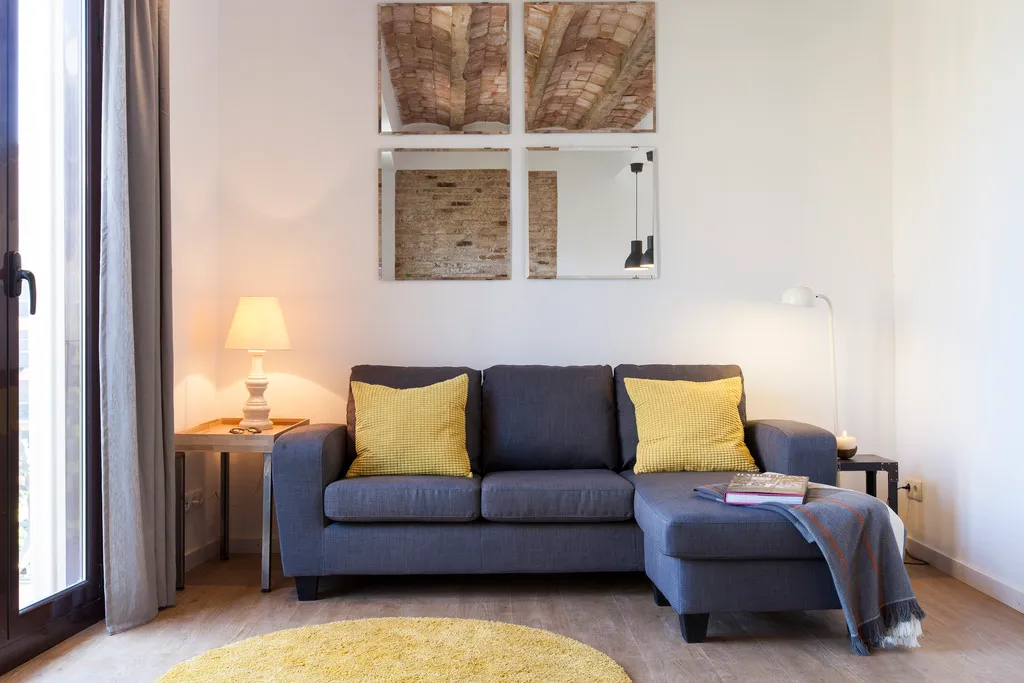 APARTMENT WITH BALCONY Room, Charming Flats by Aspasios, Barcelona