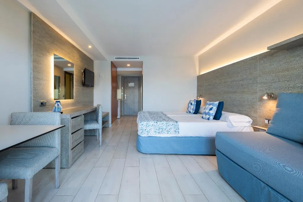 STUDIO SIDE SEA VIEW Room, Leonardo Royal Htl Mallorca Palmanova Bay, Majorca