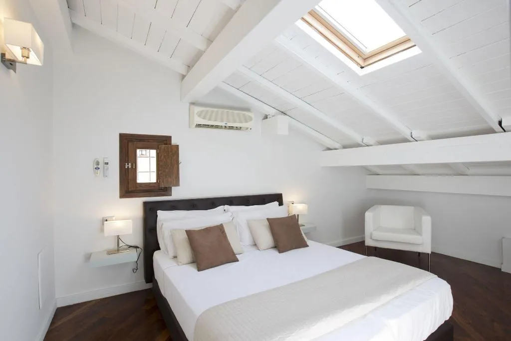 Double or Twin WITH DOUBLE BED Room, Relais Arco Della Pace, Rome
