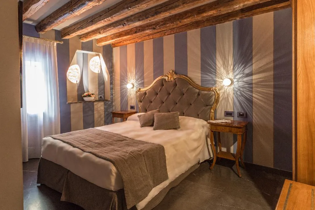 Double or Twin ANNEX Room, Tiziano, Venice
