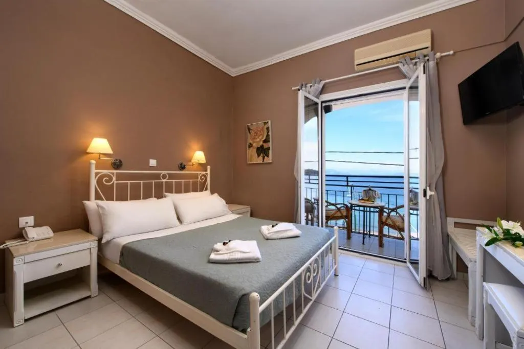 DOUBLE SEA VIEW Room, Ipsos Di Mare Hotel, Corfu