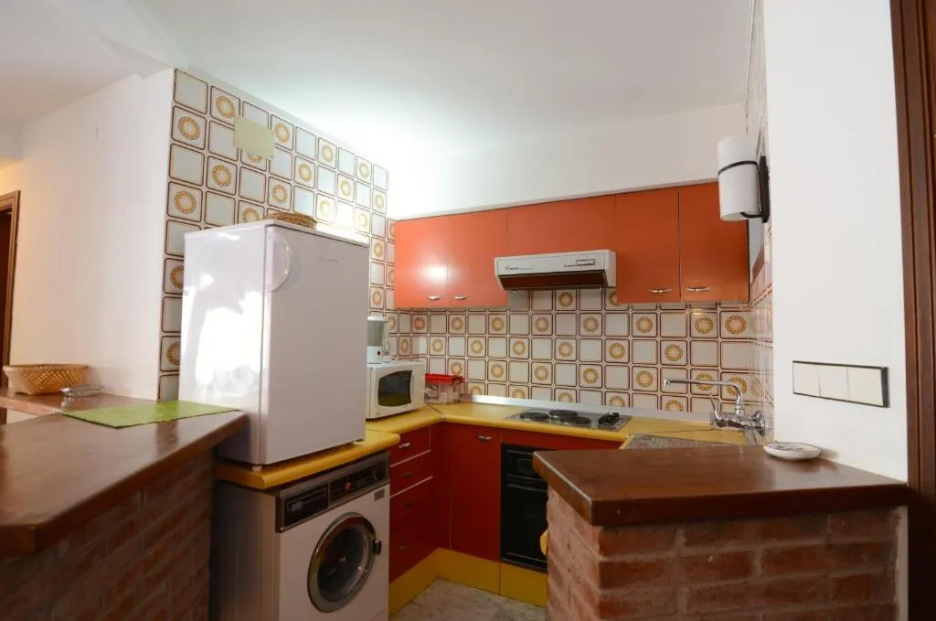 APARTMENT CAPACITY 4 ONE BEDROOM Room, Medes Park, Costa Brava