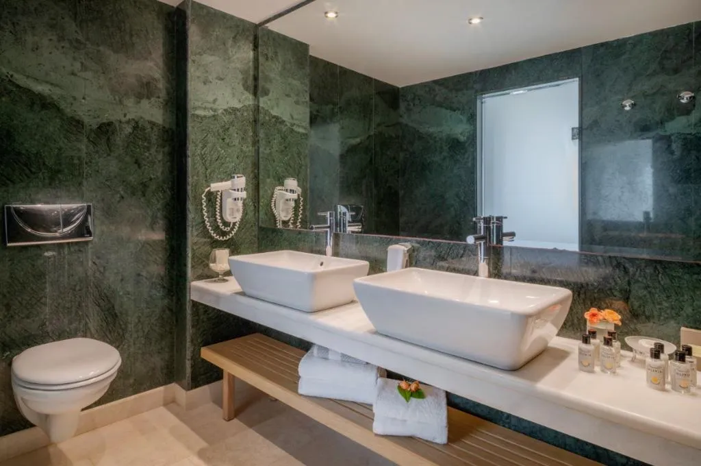 SUITE WITH PRIVATE POOL Room, Blue Sea Beach Affiliated by Melia, Crete
