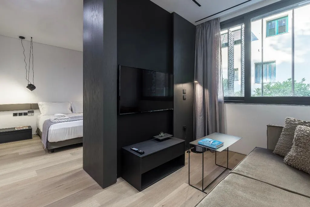 JUNIOR SUITE STANDARD Room, The Duke Boutique Suites, Athens