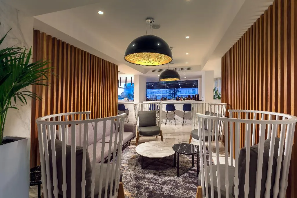 Lobby, The Blue Ivy Hotel And Suites, Cyprus