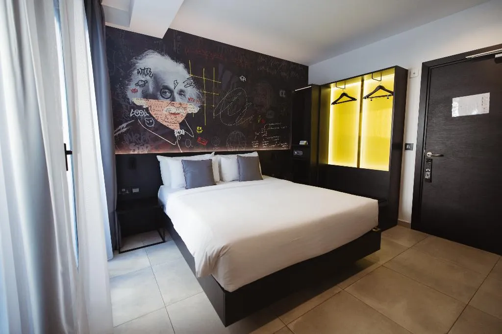 Double or Twin LAND VIEW Room, So City Hotel, Malta
