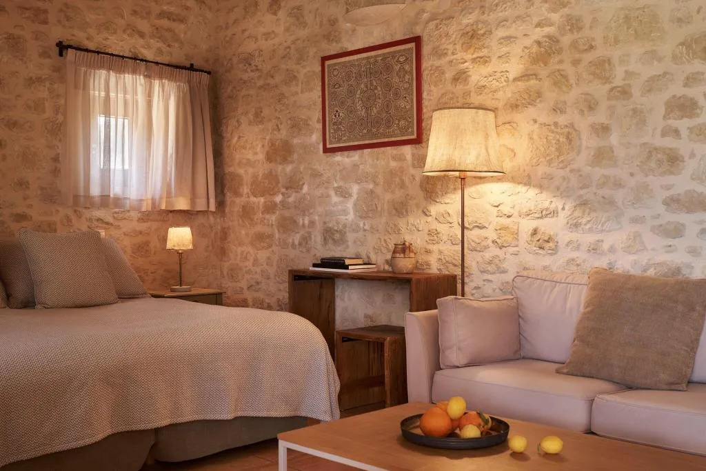 Room, Kapsaliana Village Hotel, Crete