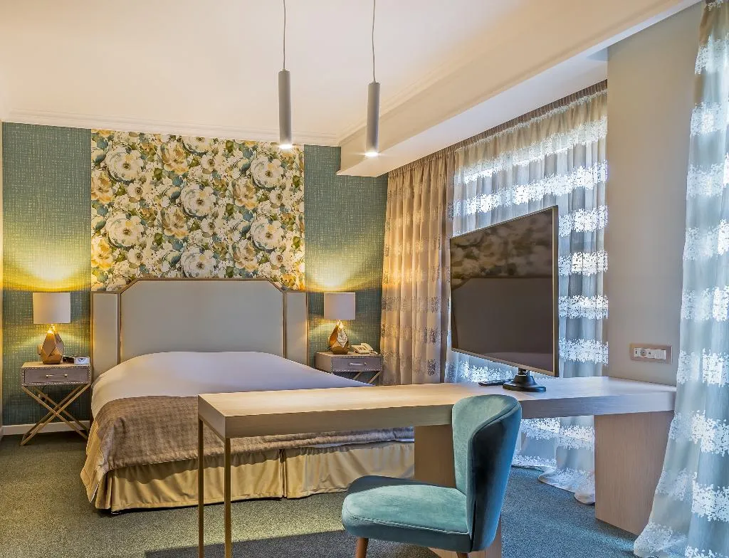 JUNIOR SUITE STANDARD Room, Airotel Stratos Vassilikos, Athens