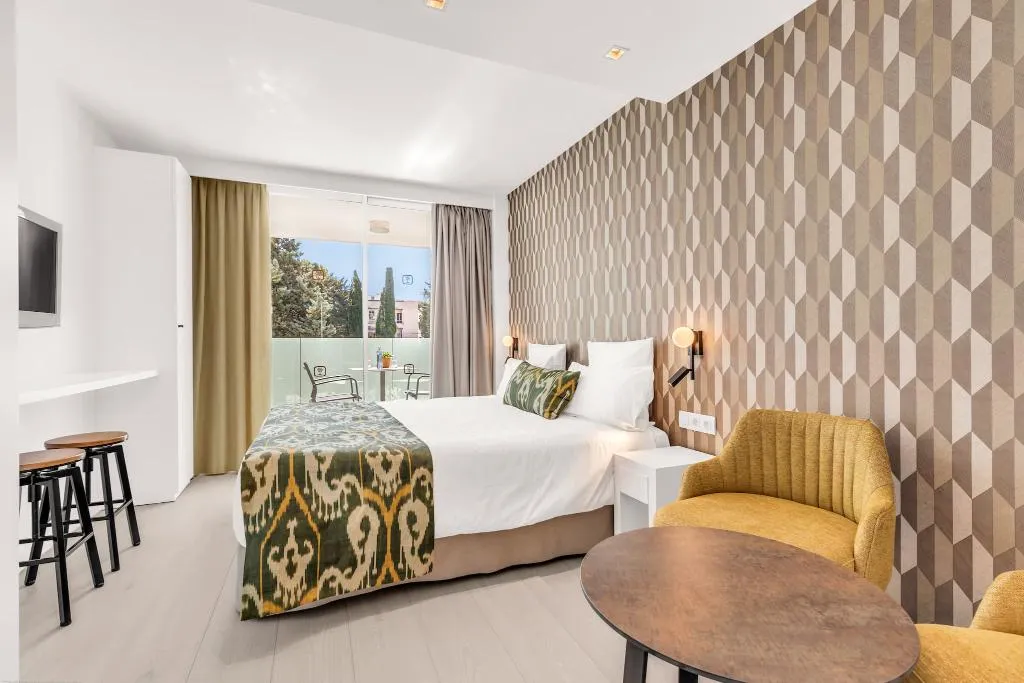 STUDIO STANDARD Room, Hotel Illa D'or & Club Apartaments, Majorca