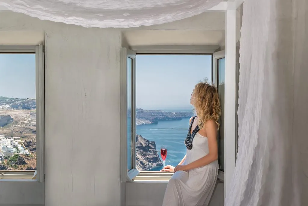SUITE DELUXE Room, Mythical Blue Luxury Suites, Santorini