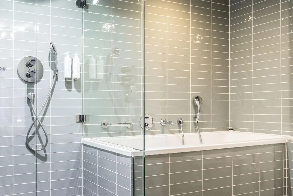 DOUBLE STANDARD Room, Hotel De Hallen, Amsterdam