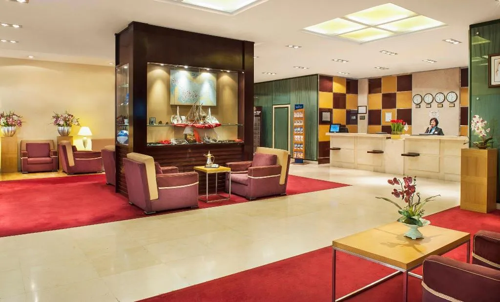 Lobby, Golden Tulip Sharjah, Dubai