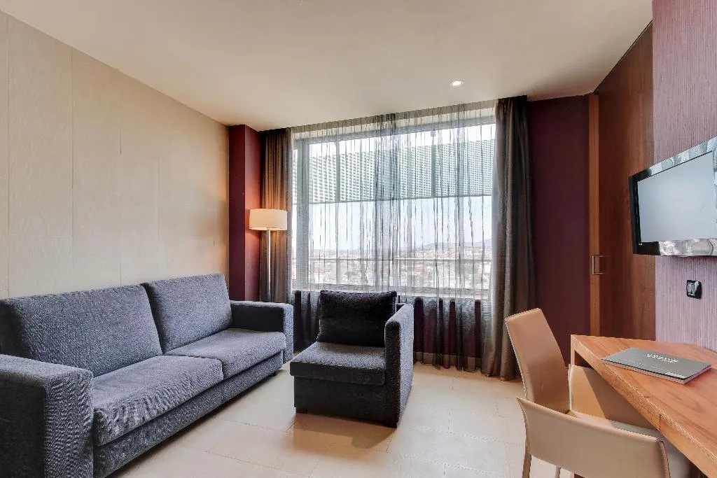 JUNIOR SUITE CAPACITY 2 Room, Badalona Tower, Barcelona