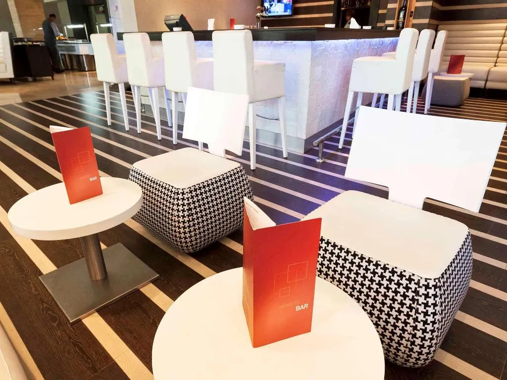 Bar, Novotel Tunis, Tunisia