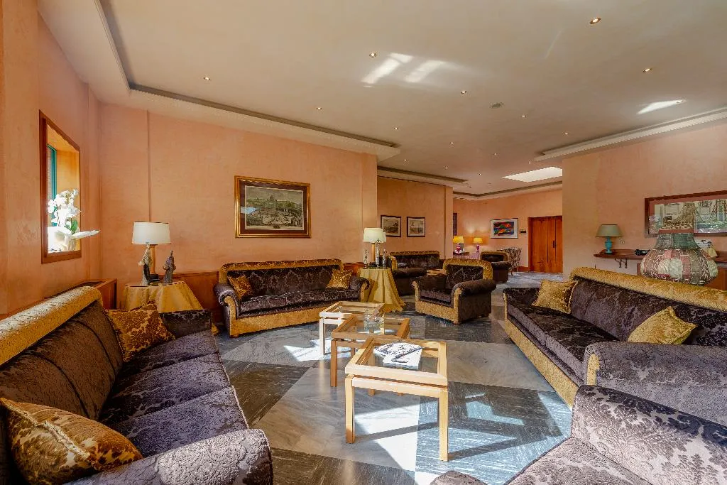 Lobby, Grand Hotel Duca d'Este, Rome