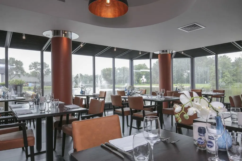 Restaurant, Fletcher Hotel-Restaurant Leidschendam  Den Haag, Amsterdam