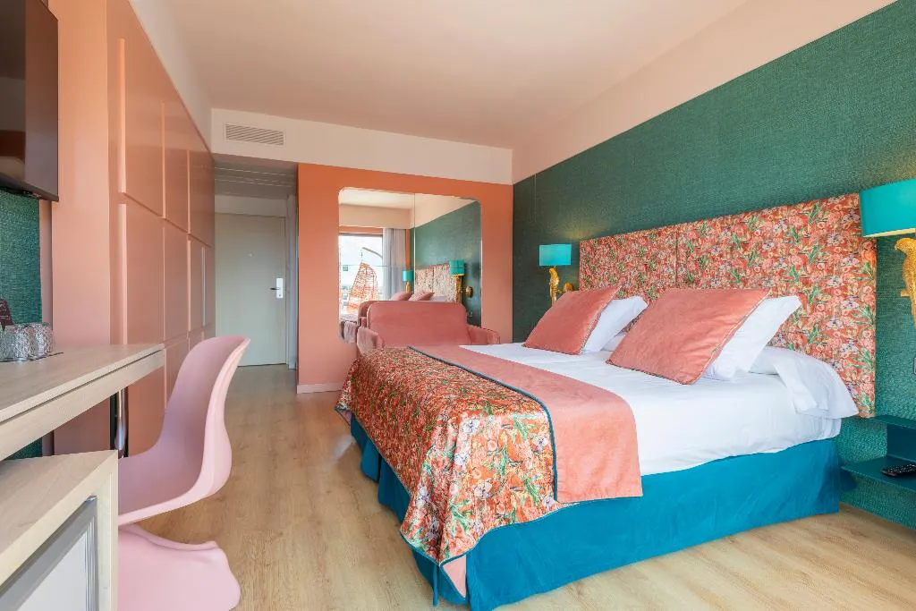TRIPLE SUPERIOR SEA VIEW Room, NYX Hotel Ibiza - Adults only, Ibiza