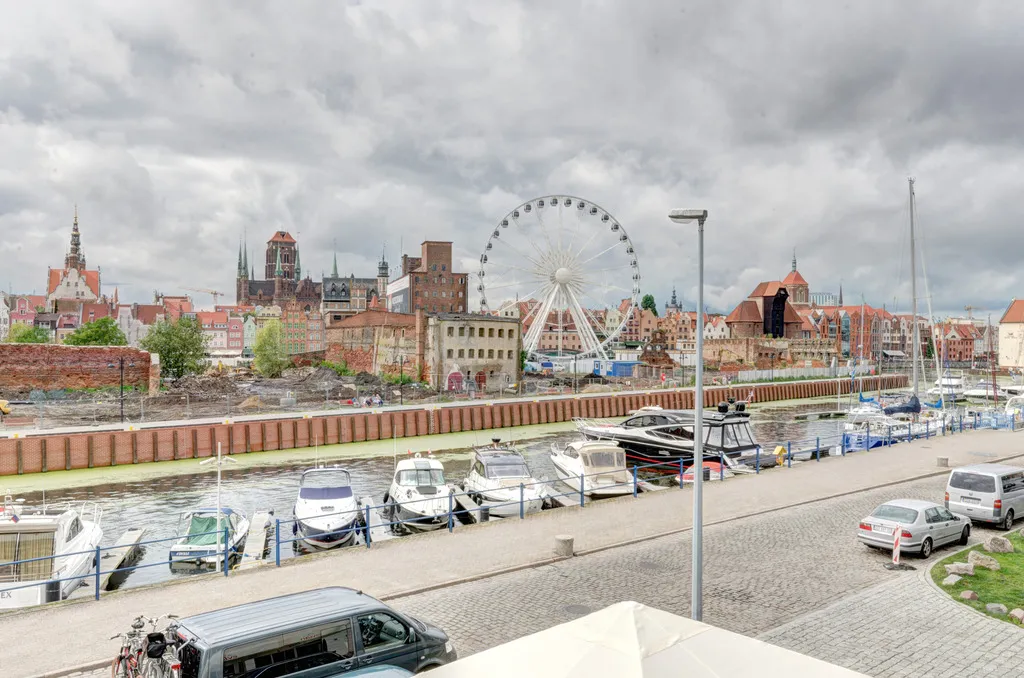 APARTMENT DELUXE ONE BEDROOM Room, Dom & House – Apartmenty Waterlane, Gdansk