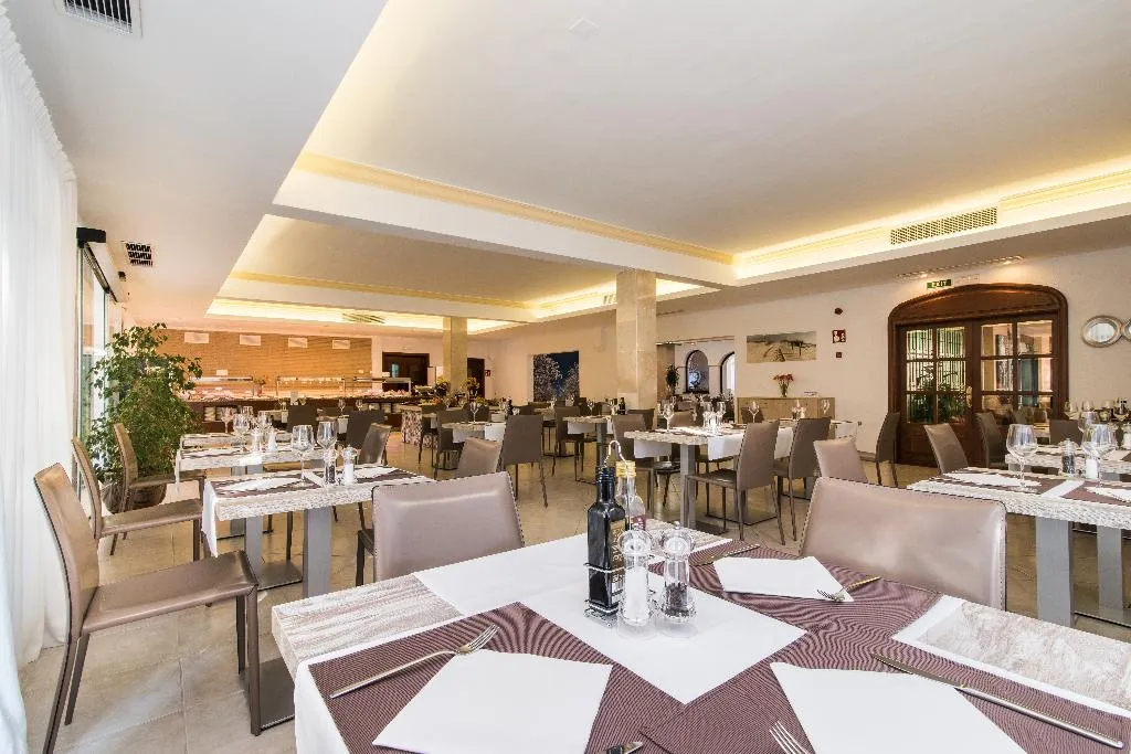 Restaurant, Baviera Hotel, Majorca