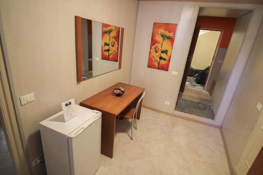 Room, Al Piazza Marina B&B, Palermo