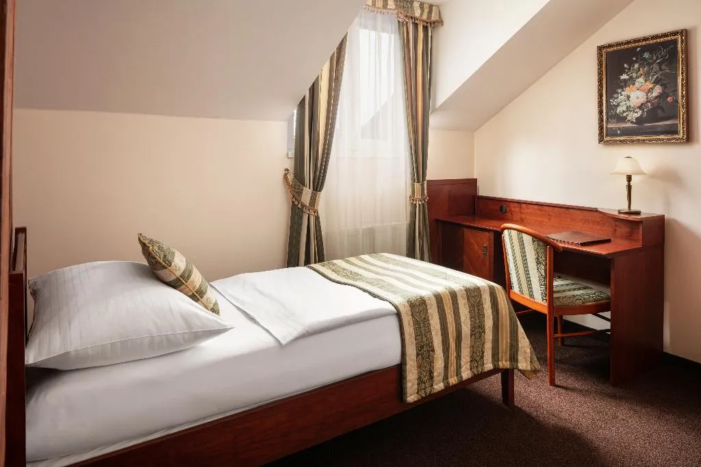 SUITE STANDARD Room, Amigo City Centre, Prague