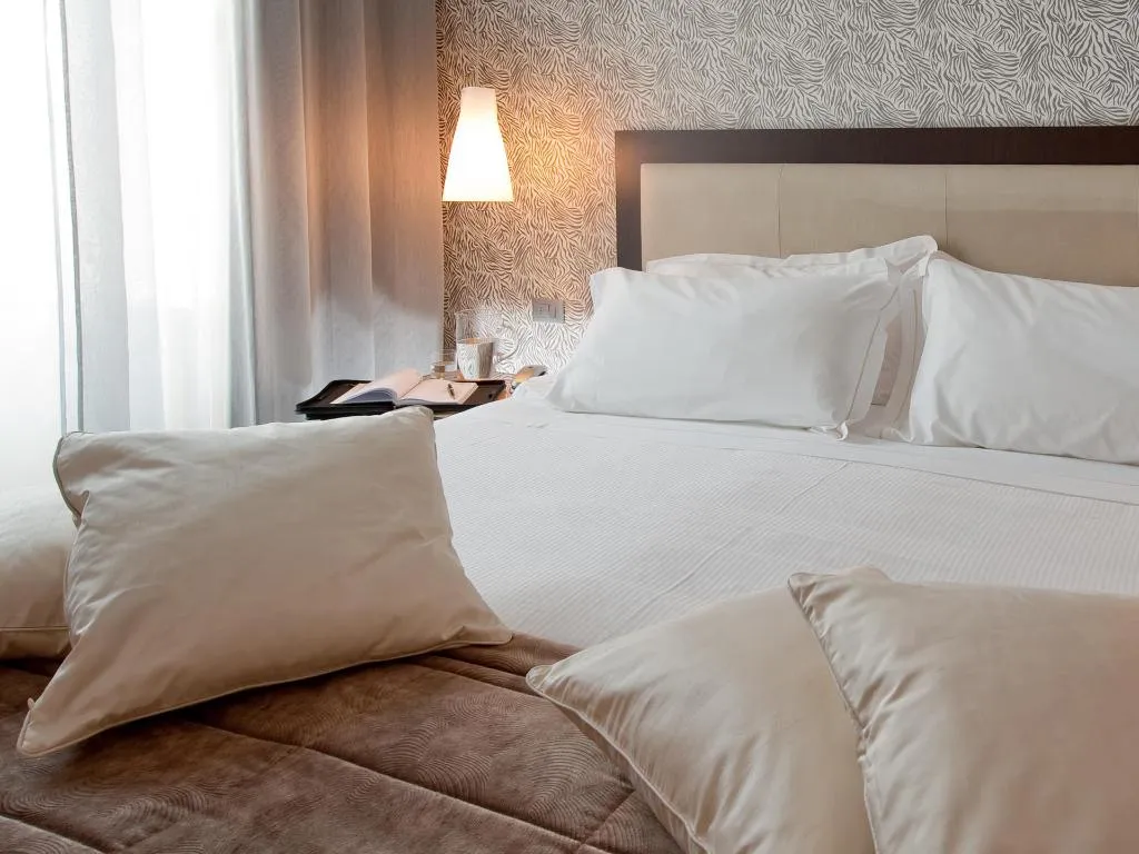 Room, c-hotels Fiume, Rome