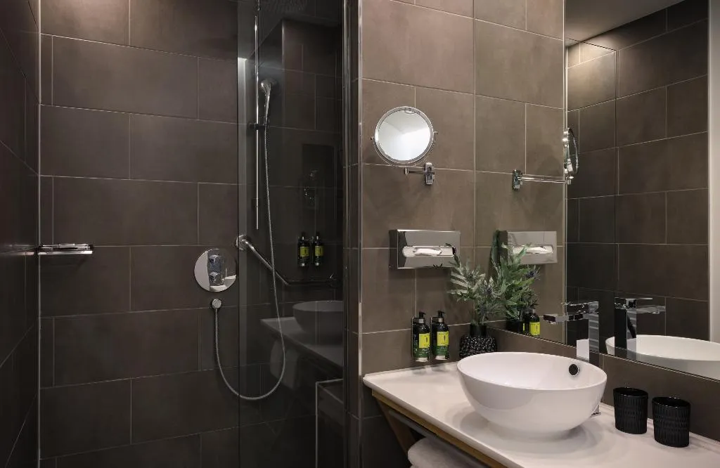 DOUBLE SUPERIOR Room, The Posthouse Berlin – Leonardo Limited Edition, Berlin