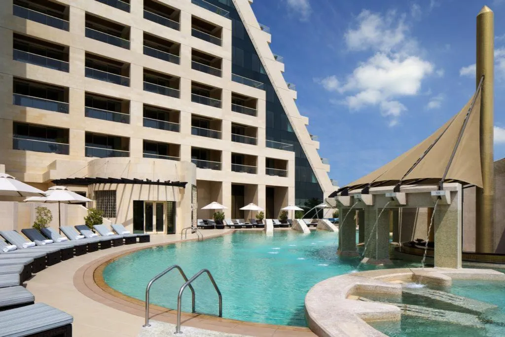 Pool, Raffles Dubai, Dubai