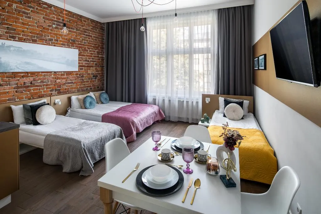QUADRUPLE THREE BEDS Room, The Wavelo Collection, Krakow