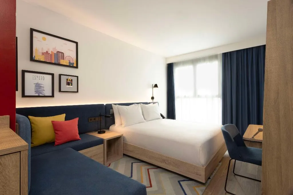 DOUBLE KING SIZE BED Room, Hampton By Hilton Malaga Martiricos, Costa Del Sol