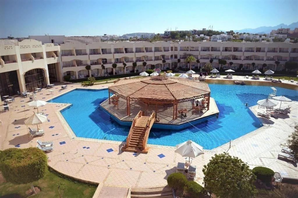 Terrace, Naama Bay Promenade Resort Managed By Accor, Red Sea Riviera