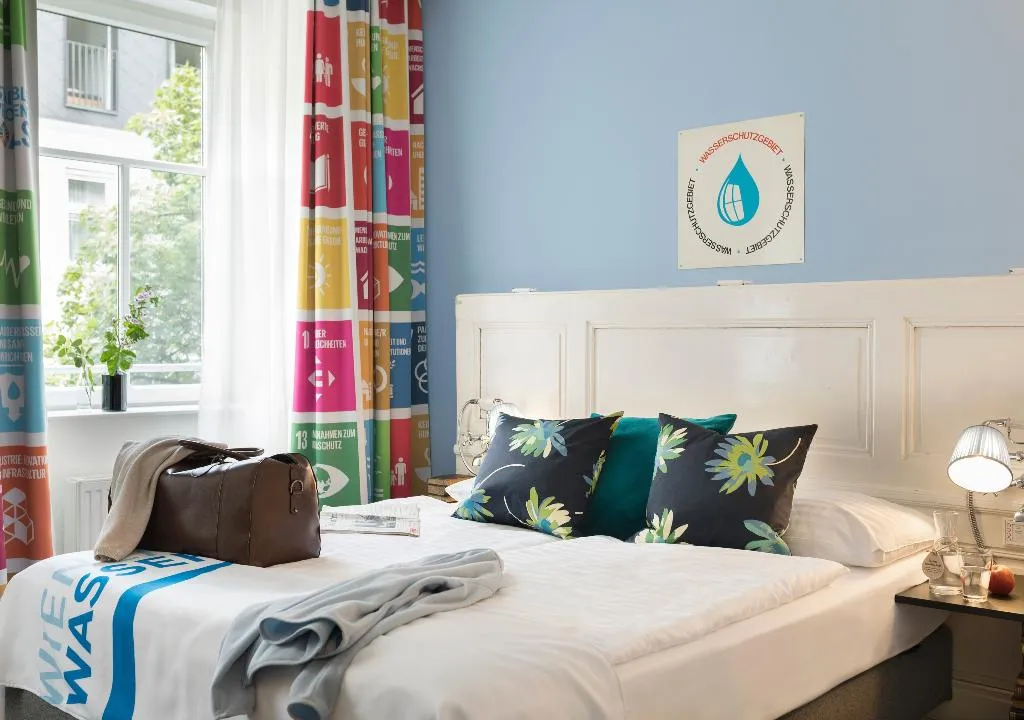 DOUBLE BUSINESS Room, Cocoon Wien Westbahnhof, Vienna