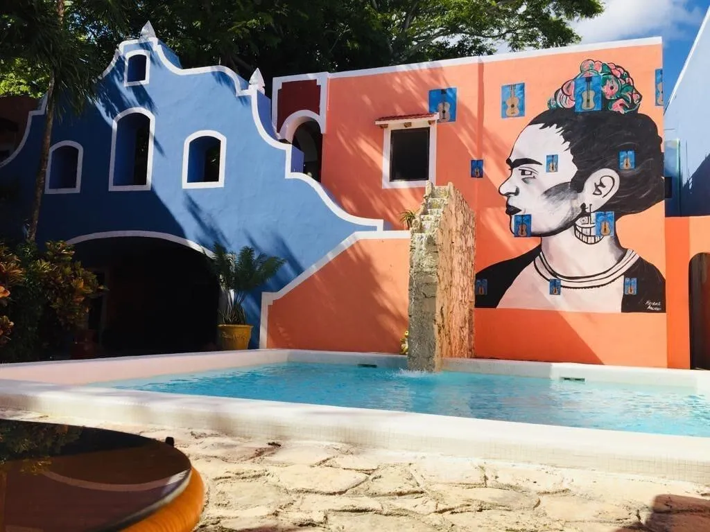 Sports and Entertainment, Casa de las Flores, Playa Del Carmen
