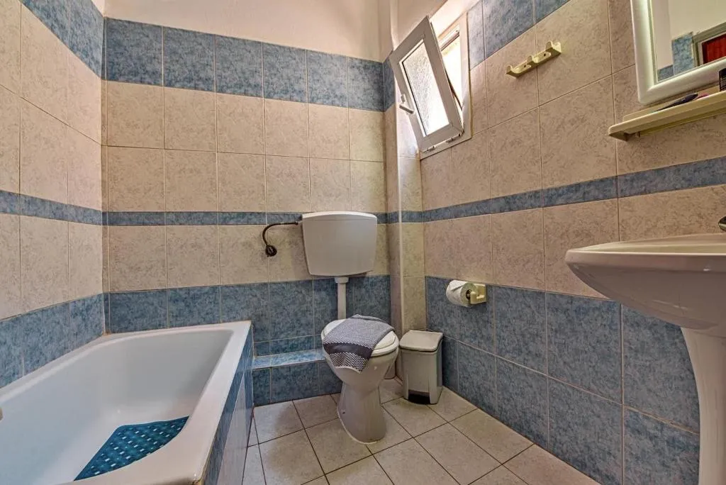 Room, Lucia Hotel, Crete