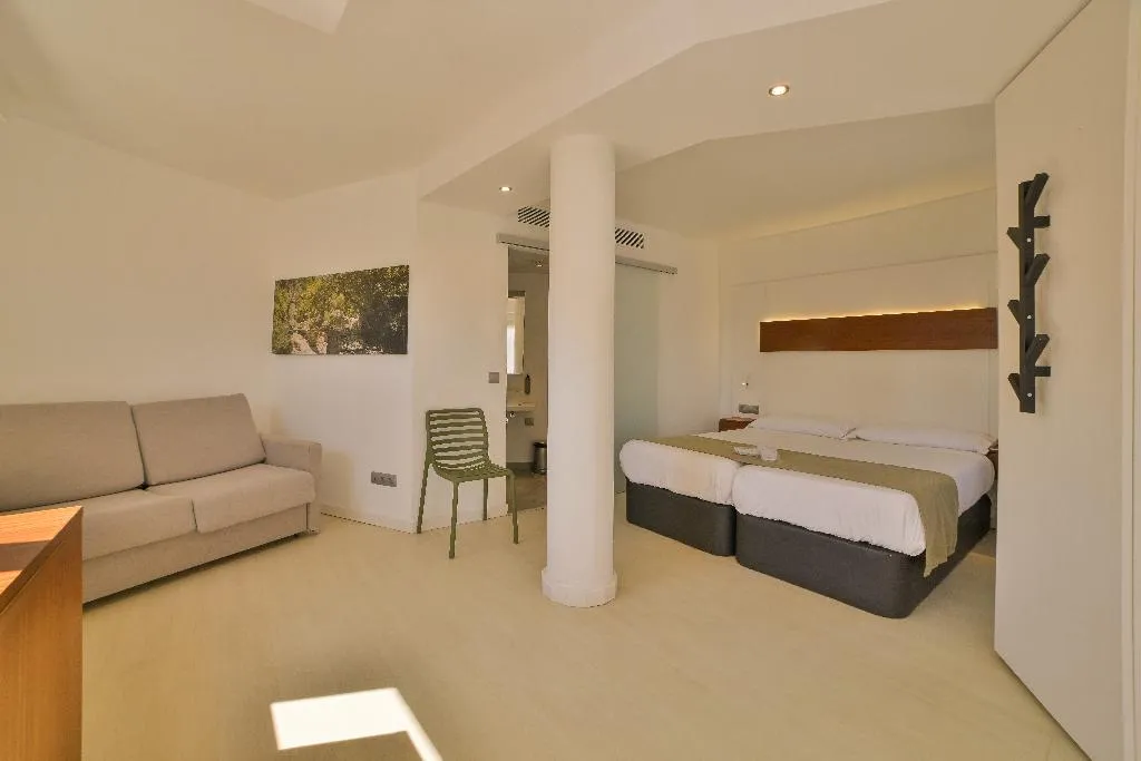 STUDIO PREMIUM Room, Azul Playa Apartments, Majorca